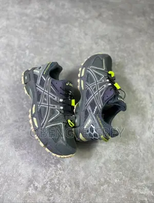 Original Asics Gel Kahana 8 Graphite Gray