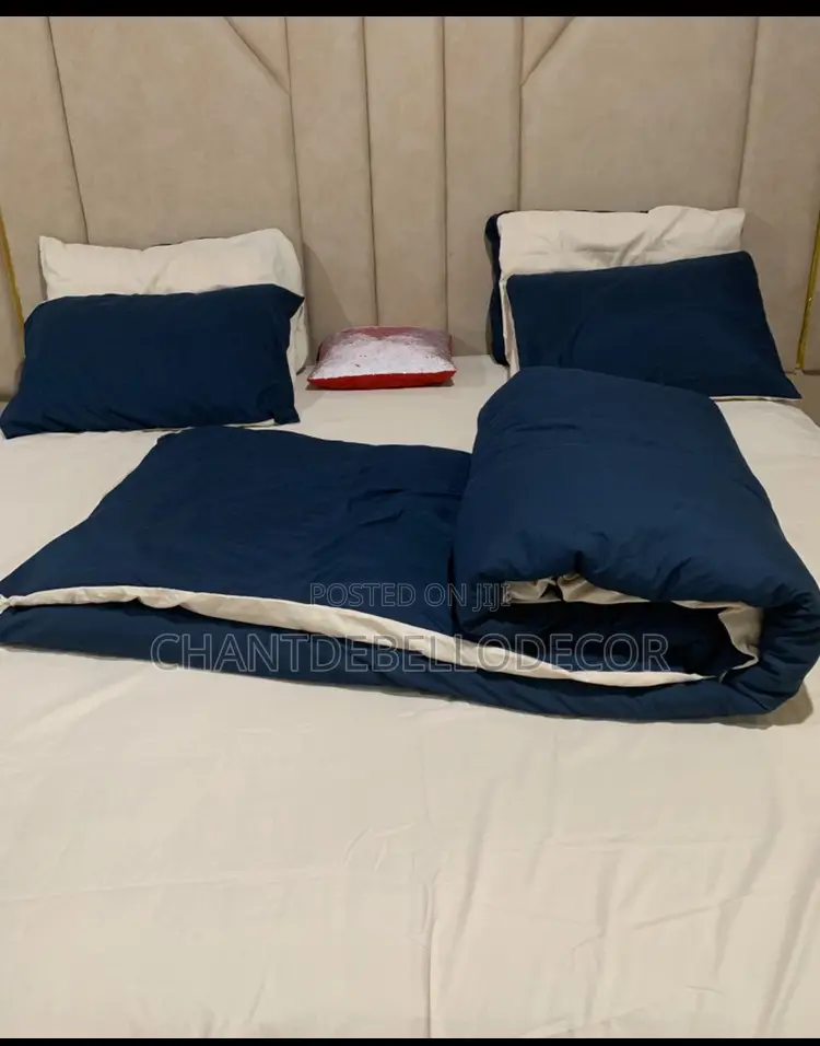 Comfort King Size 7-Piece Removable and Reversible Duvet Set