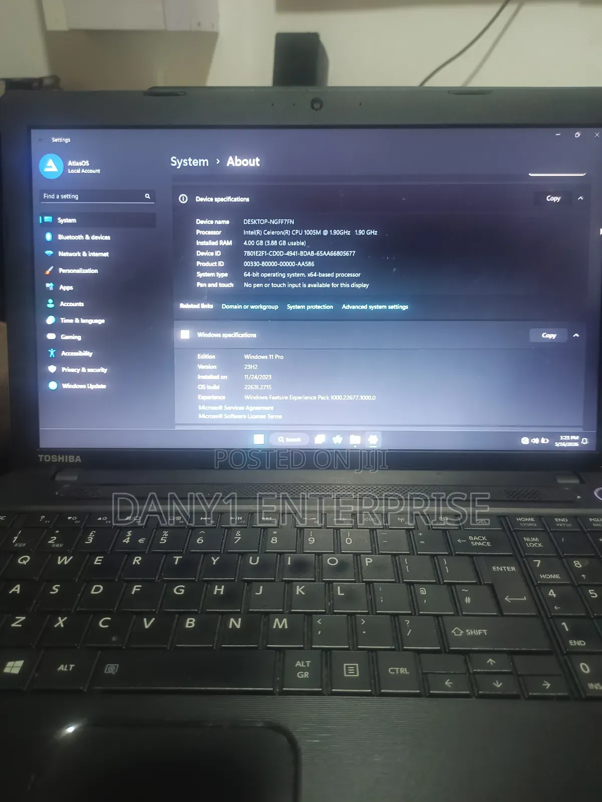 Laptop Toshiba Satellite C55 4GB Intel Celeron HDD+SSD 500GB