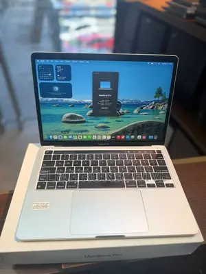 Laptop Apple MacBook Pro 2020 M1 16GB Apple M1 SSD 256GB