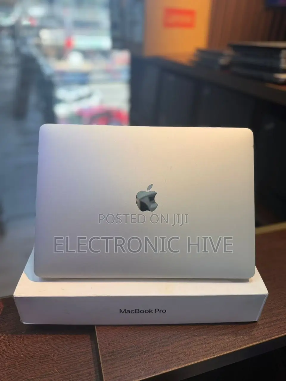 Laptop Apple MacBook Pro 2020 M1 16GB Apple M1 SSD 256GB