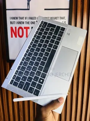 Laptop HP EliteBook 830 G7 8GB Intel Core i5 SSD 256GB