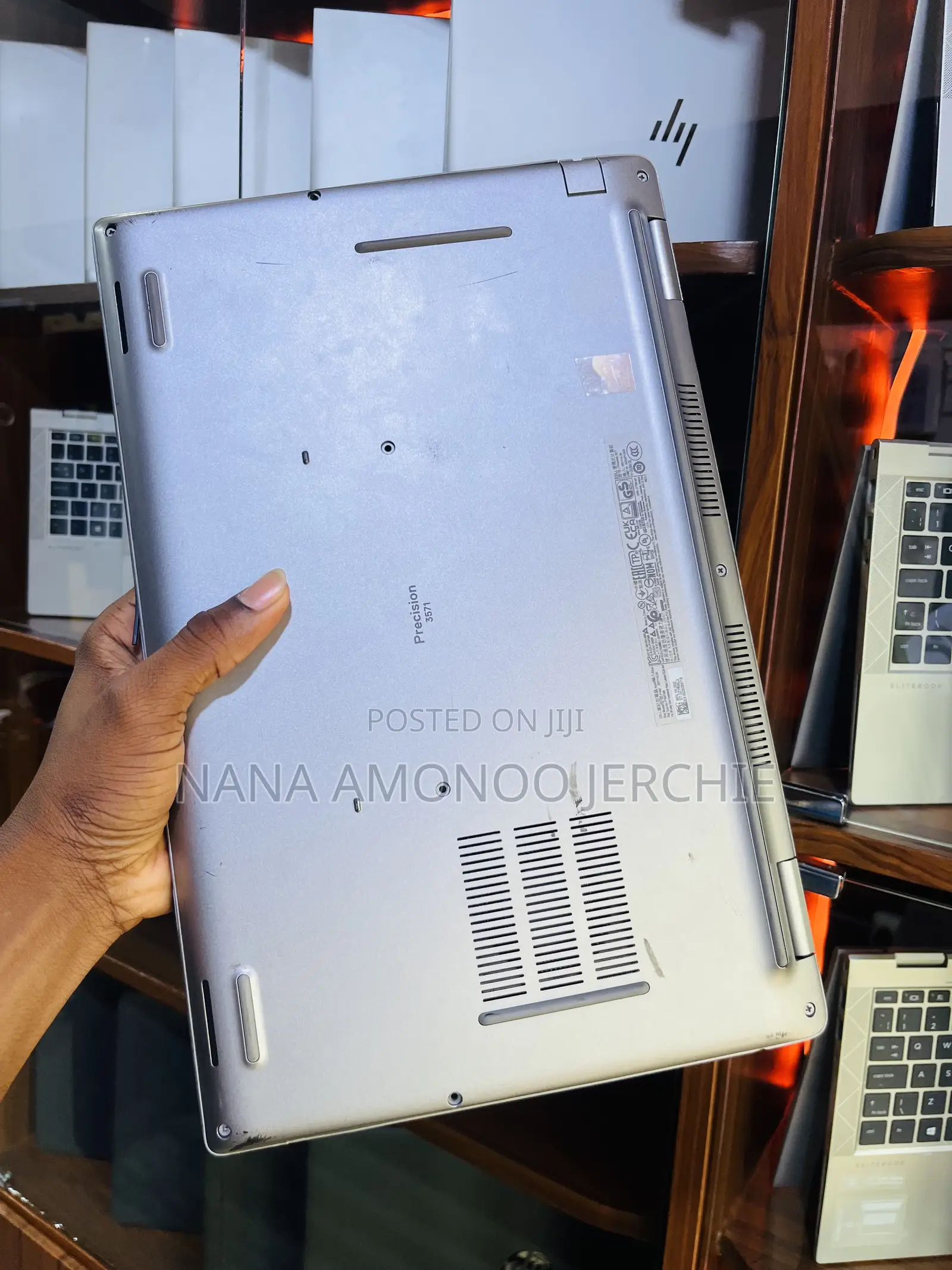 Laptop Dell Precision 3570 16GB Intel Core i7 SSD 256GB