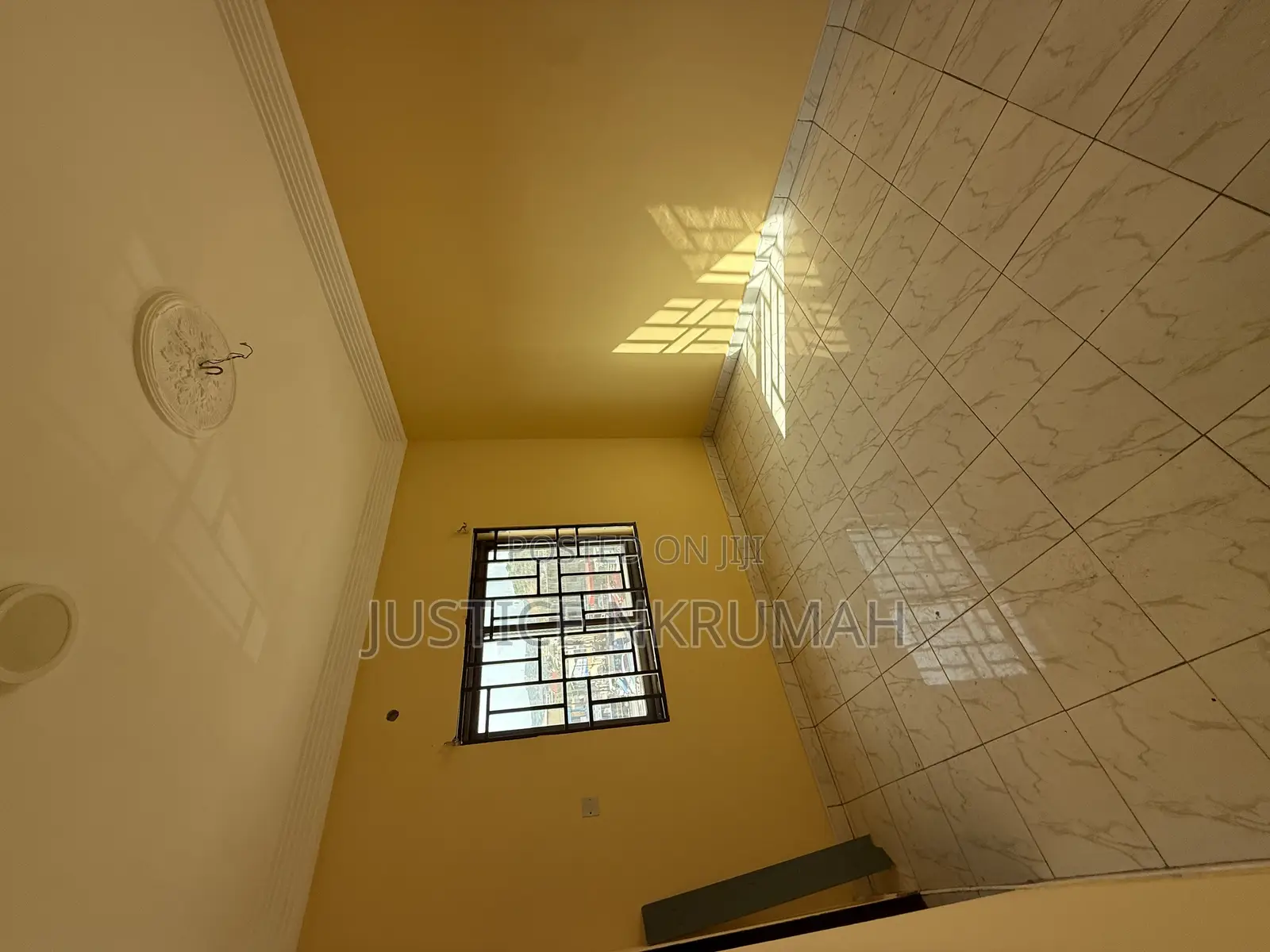 1bdrm Apartment in Mr. Justice Estate, Old Barrier for rent