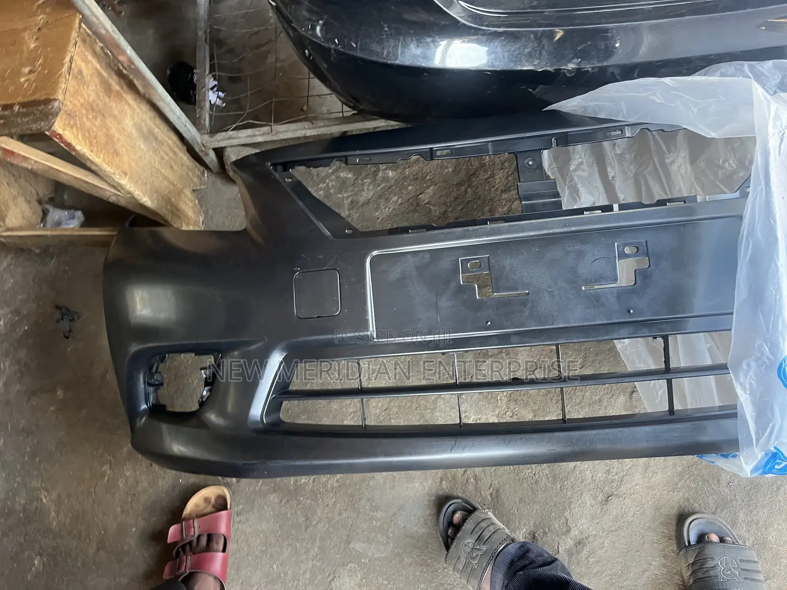 Nissain Versa 2013 Front Bumper Available