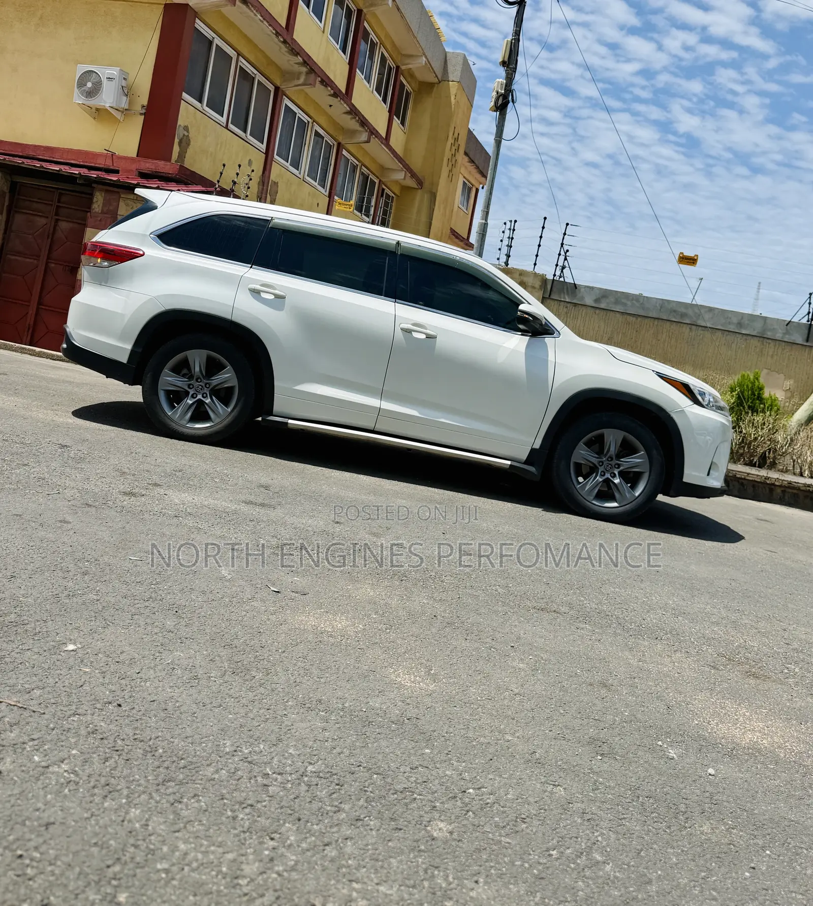 Toyota Highlander XLE 2019 White