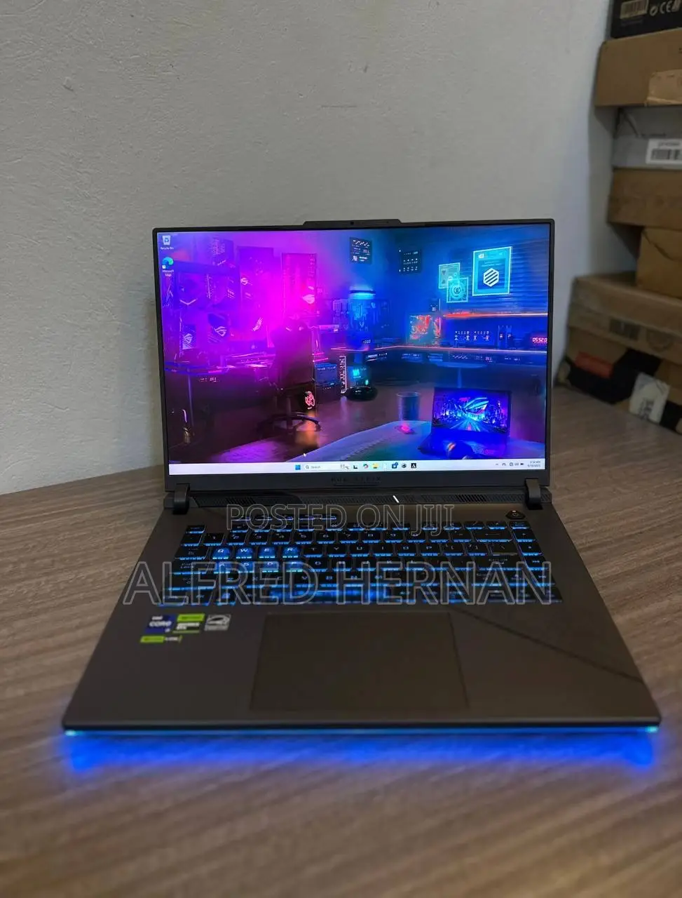 Laptop Asus ROG Strix G16 G614 16GB Intel Core i5 SSD 512GB