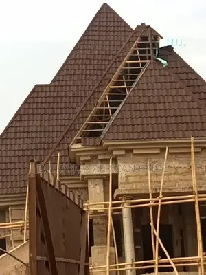 Strong Roofs. Neat Finish. Lasting Value.