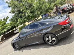 Honda Accord 2018 Black