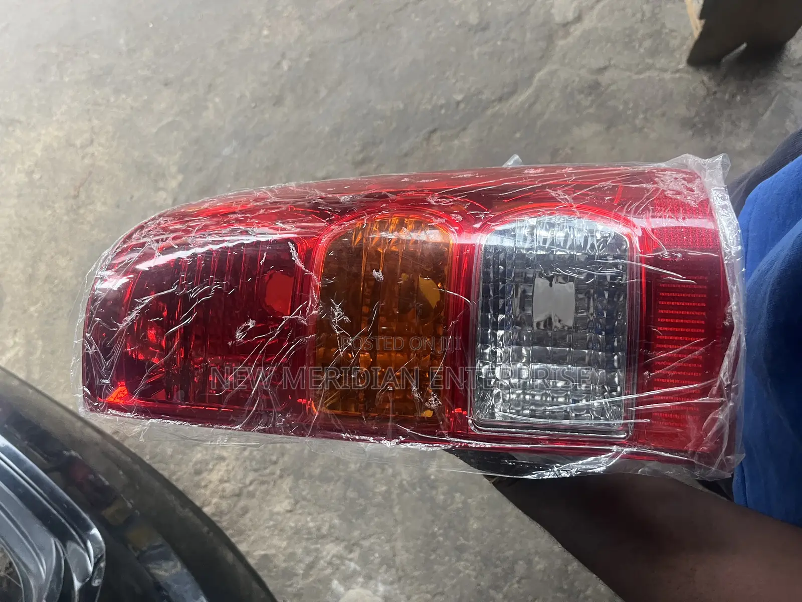 Hilux 2006,2007,2009, Taillight Available