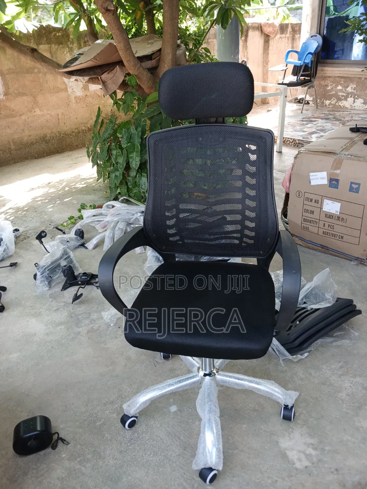 Swivel Chair With Head Rest