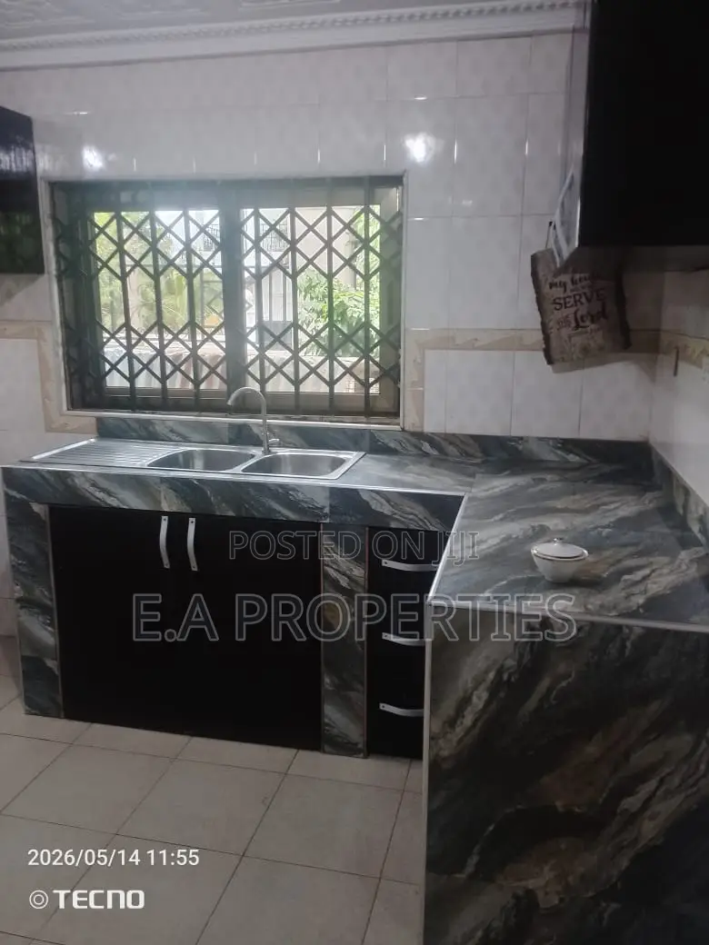 3bdrm House in Ea Properties, Frafraha for rent
