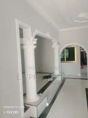 3bdrm House in Ea Properties, Frafraha for rent