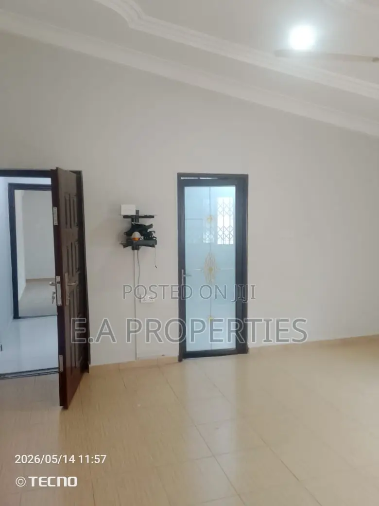 3bdrm House in Ea Properties, Frafraha for rent