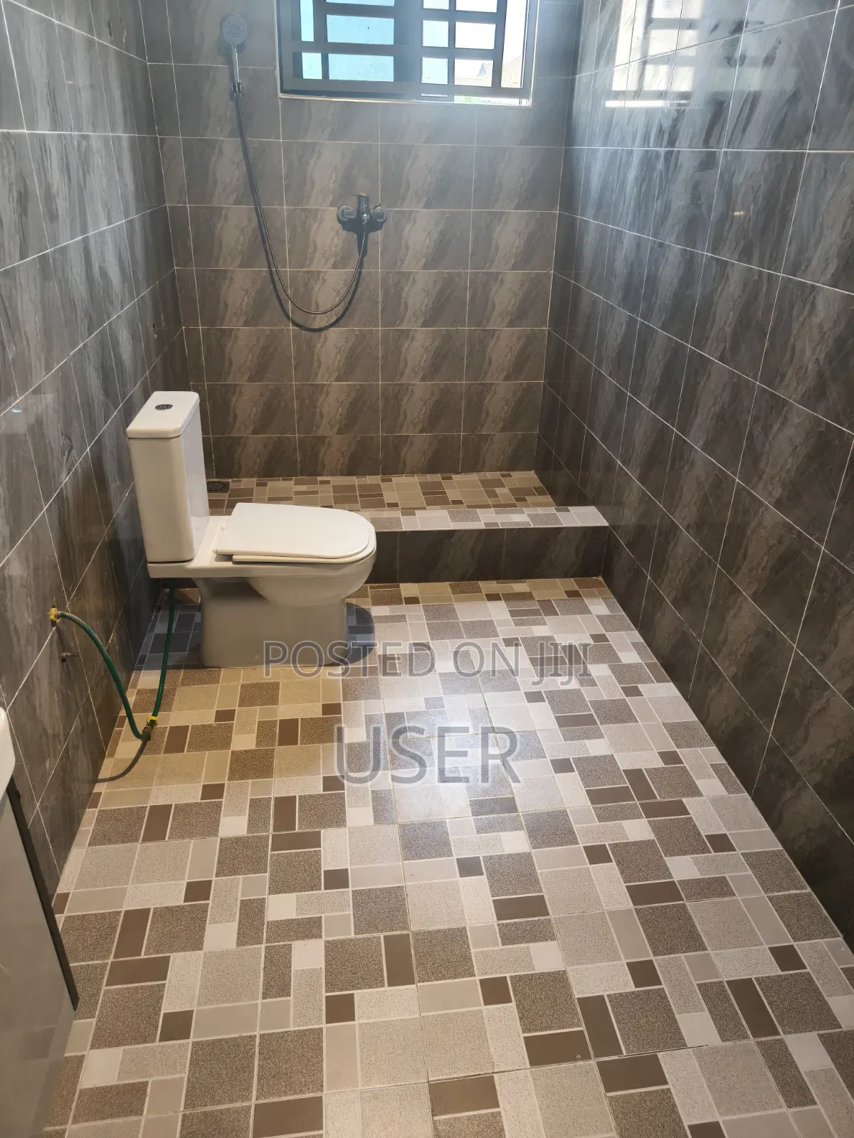 2bdrm Apartment in Sokoban, Kumasi Metropolitan for rent