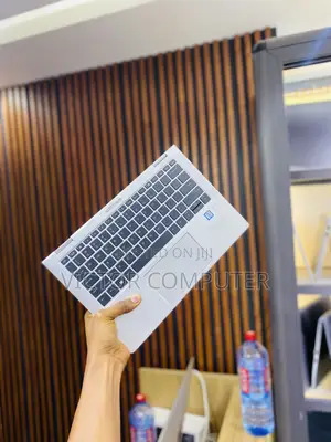 Laptop HP EliteBook x360 1030 G4 16GB Intel Core i7 SSD 256GB