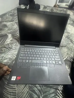 Laptop Lenovo 4GB SSD 128GB
