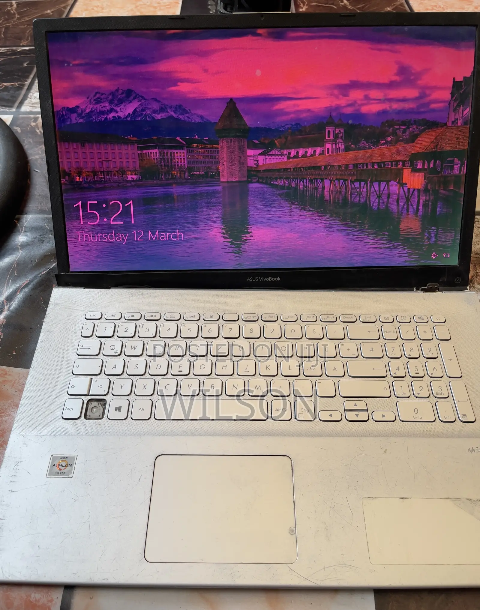 Laptop Asus VivoBook Pro 17 N705UD 4GB AMD HDD+SSD 256GB