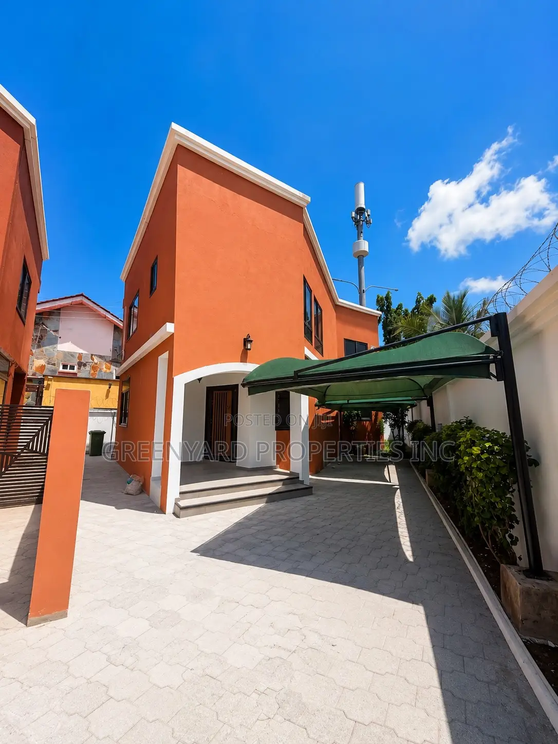2bdrm Townhouse / Terrace in Cantonments for rent
