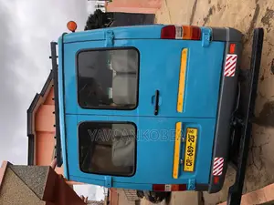 Mercedes-Benz Sprinter 1995 Blue