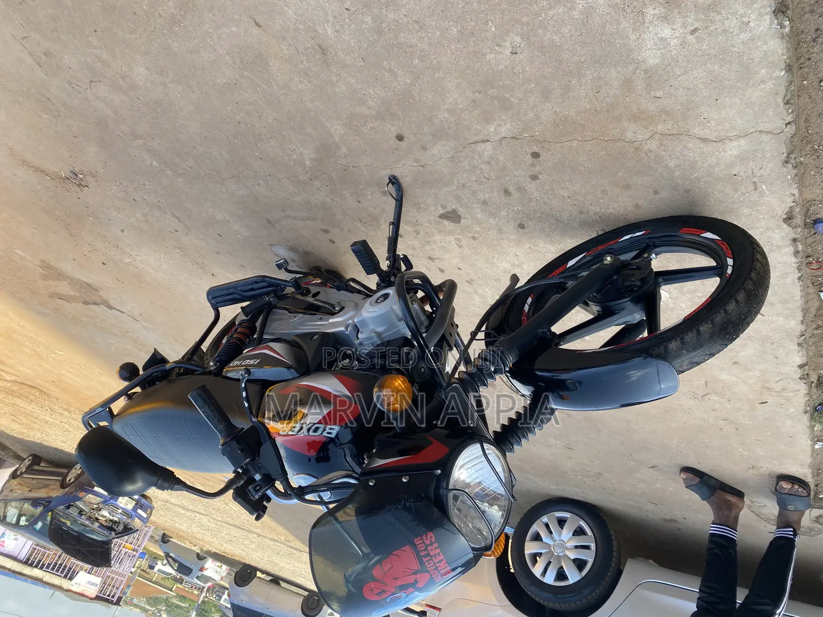 Bajaj Boxer 150 UG 2025