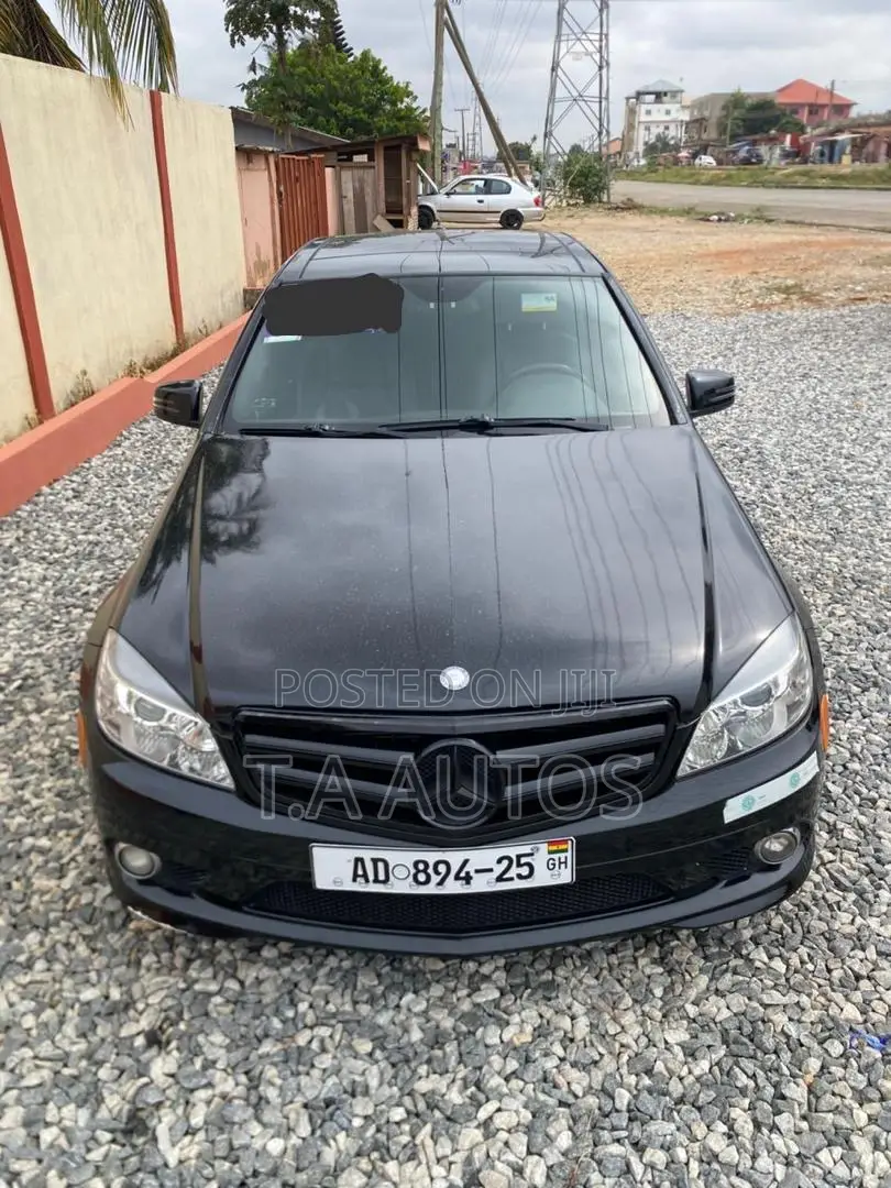 Mercedes-Benz C300 Sport 4Matic Sedan AWD (3.0L 6cyl 7A) 2011 Black