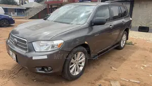 Toyota Highlander Hybrid Limited 2010 Gray