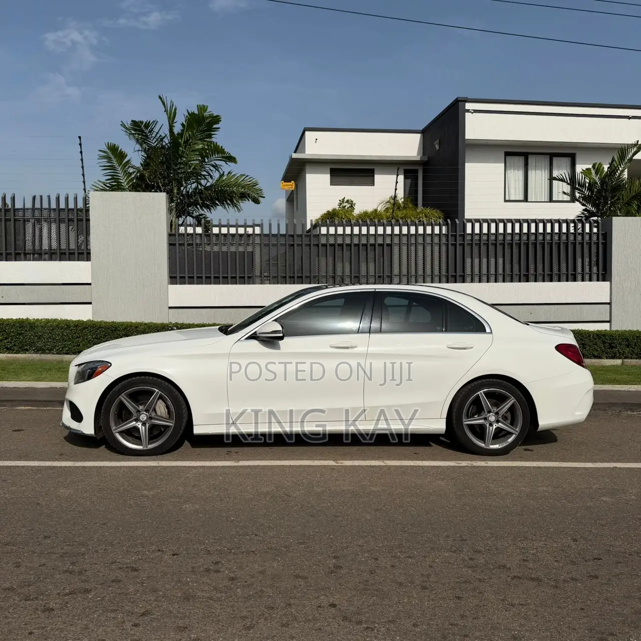 Mercedes-Benz C300 Sport 4Matic Sedan AWD (2.0L 4cyl 7A) 2017 White