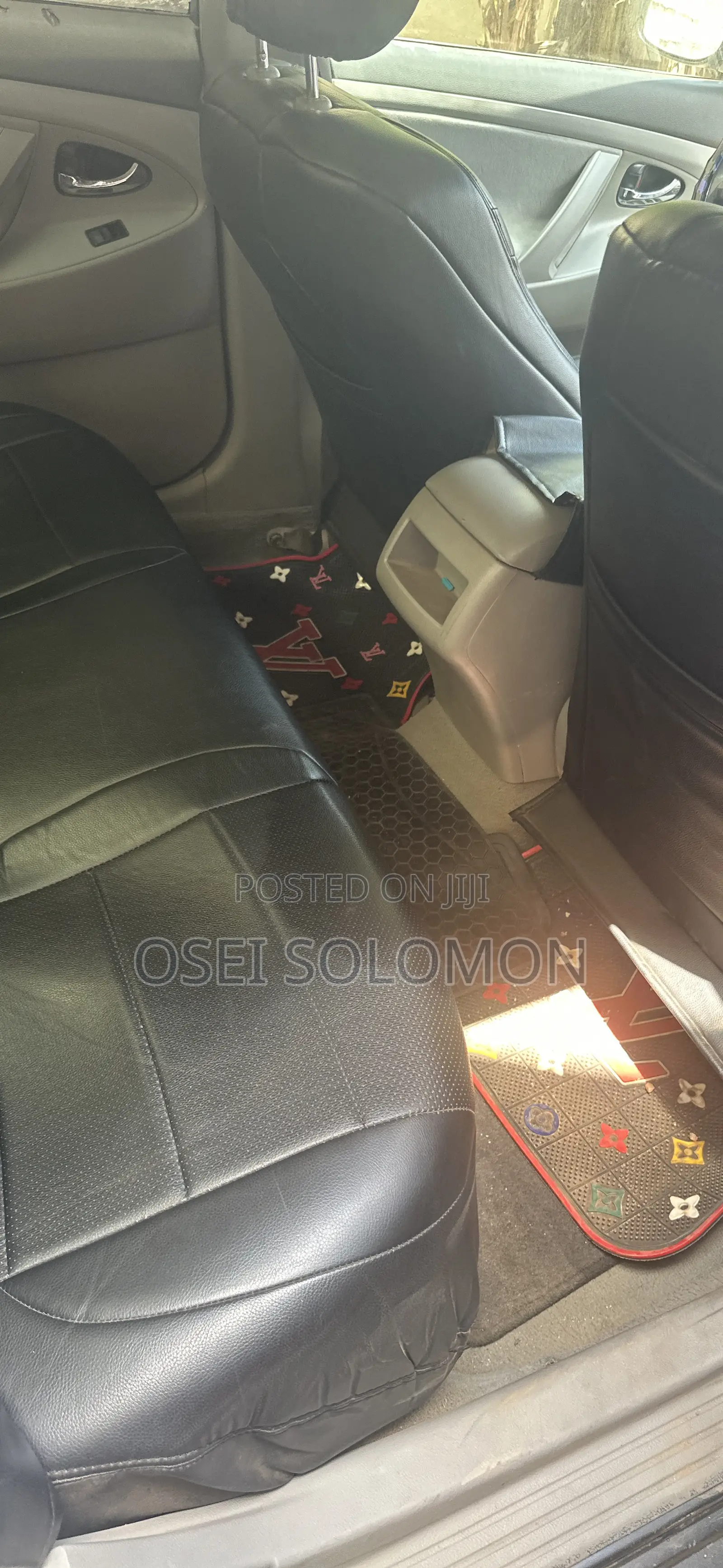 Toyota Camry 2010 Gray