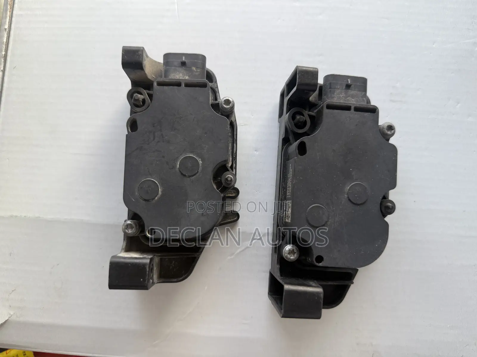 2021 Honda Cr-v Rw Radiator Air Grill Flap Motor