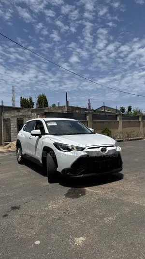 Toyota Frontlander 2.0 Petrol FWD 2025 White
