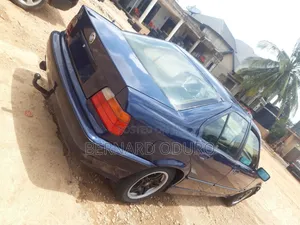 BMW 316i 1997 Blue