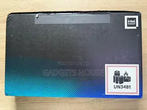 New Laptop Alienware 16x Aurora 64GB Intel Core Ultra 9 SSD 2T