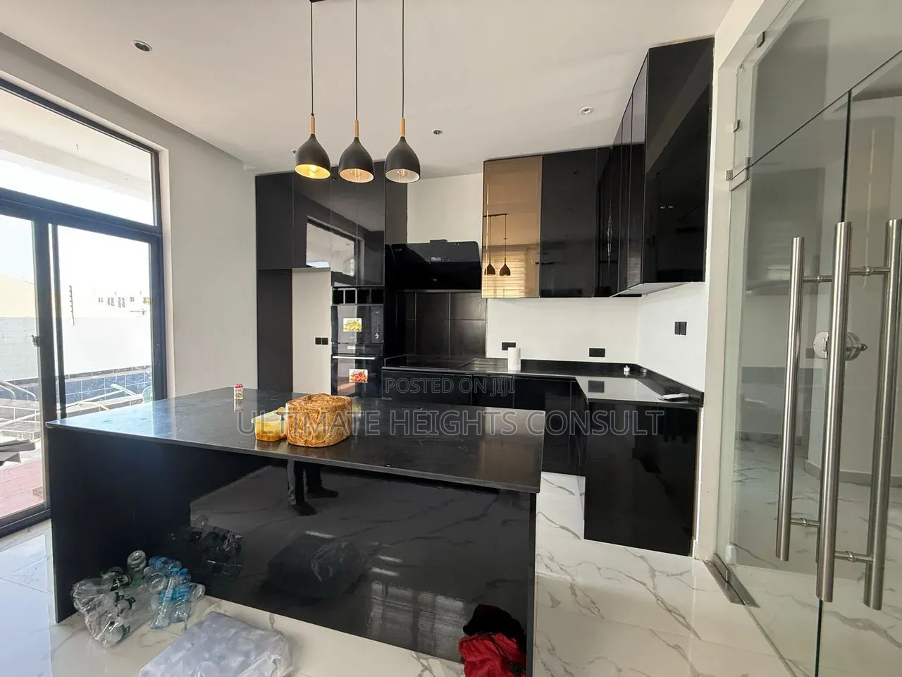 Furnished 4bdrm House in Ashaley Botwe, School Junction for rent