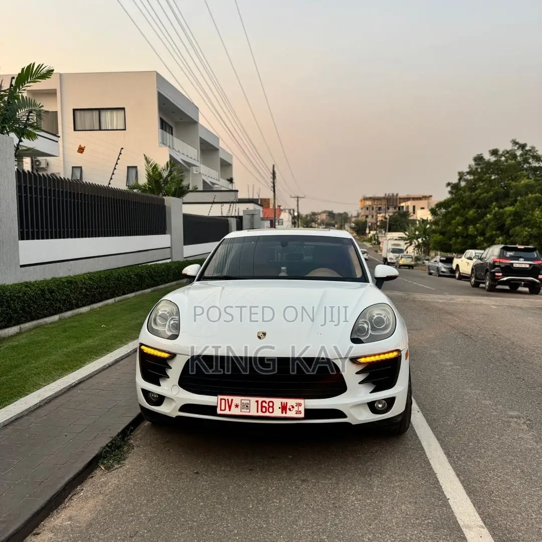 Porsche Macan Turbo 2016 White