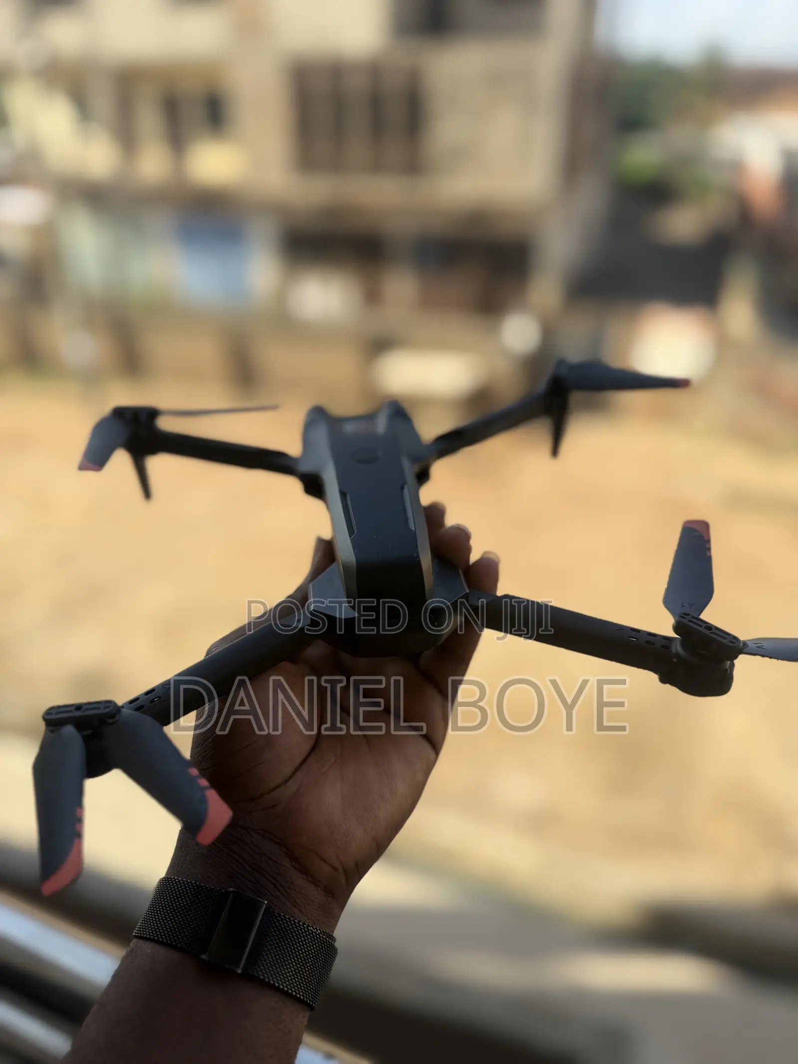 Comoact Foldable Mini Drone