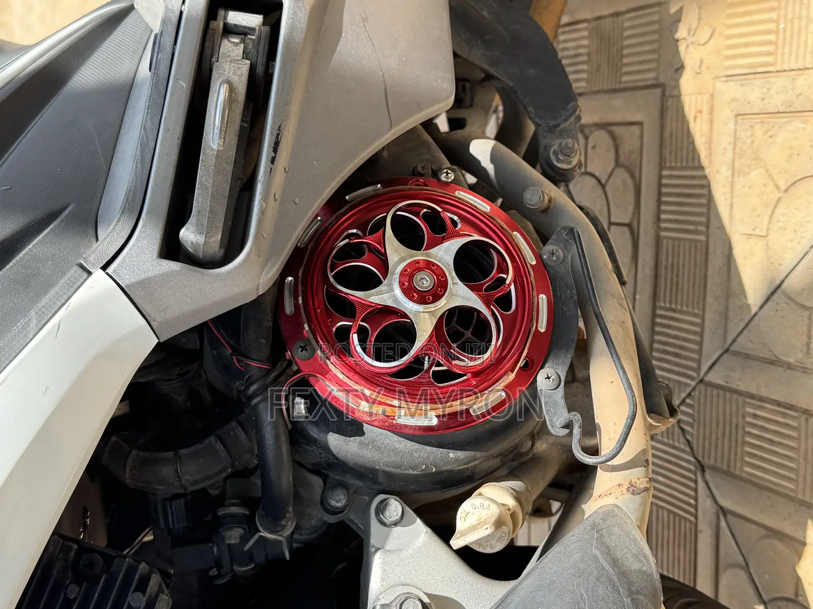Aluminum Alloy Rotating Cooling Fan Cover