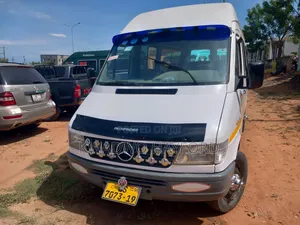 Mercedes-Benz Sprinter 2010 White
