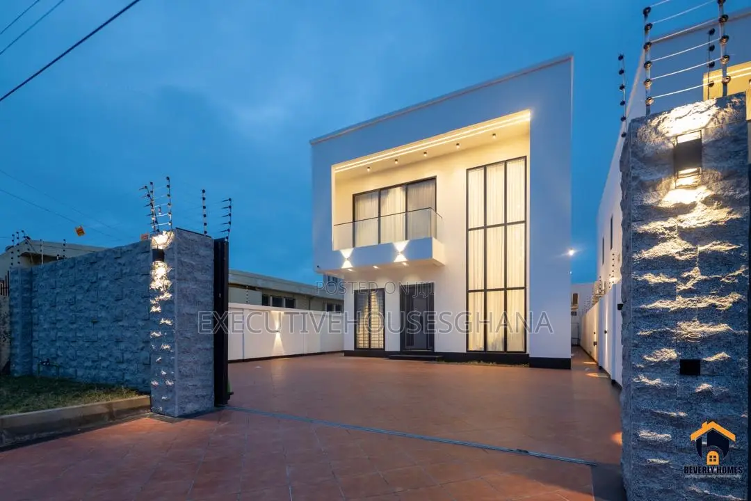 4bdrm House in Executivehousesghana, Spintex for sale