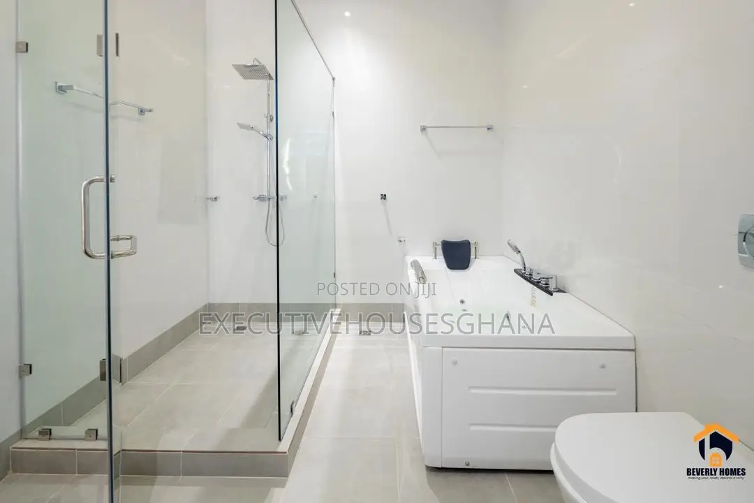 4bdrm House in Executivehousesghana, Spintex for sale