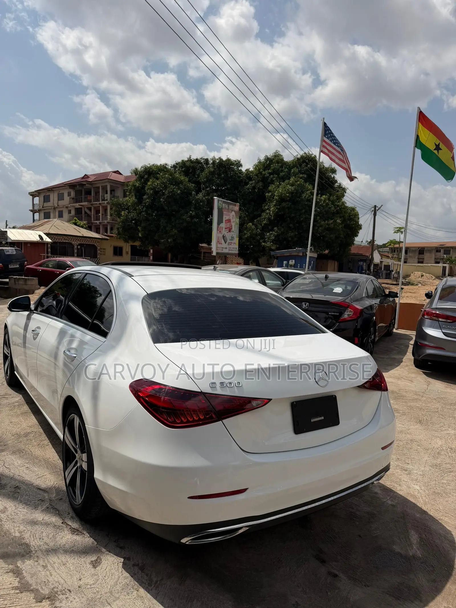 Mercedes-Benz C300 2023 White