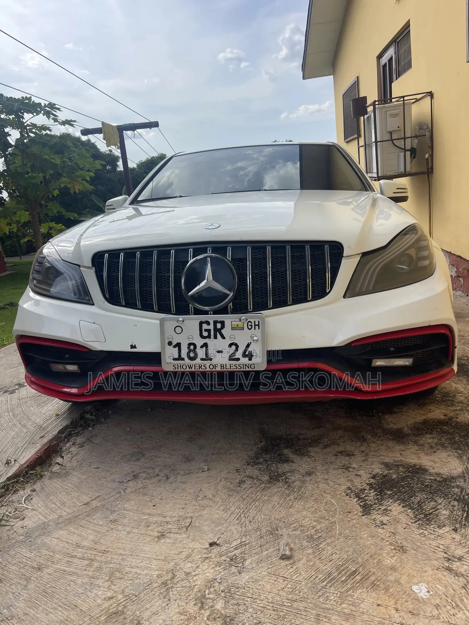 Mercedes-Benz C-Class 2012 White