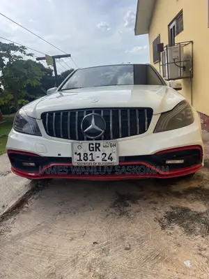 Mercedes-Benz C-Class 2012 White