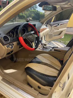 Mercedes-Benz C-Class 2012 White