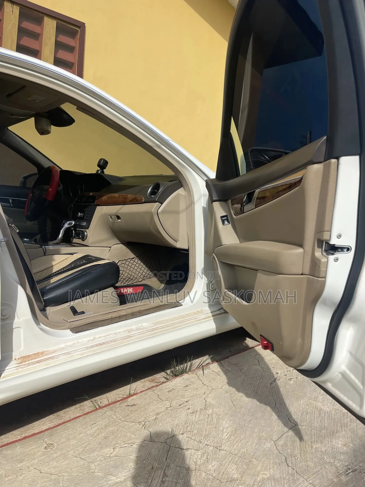 Mercedes-Benz C-Class 2012 White