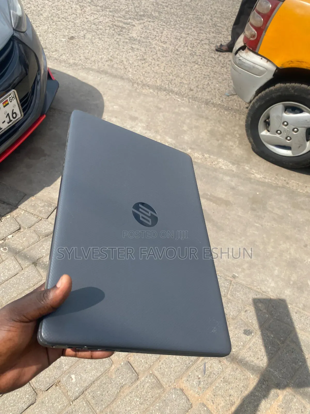 Laptop HP 255 8GB AMD Ryzen 5 SSD 256GB