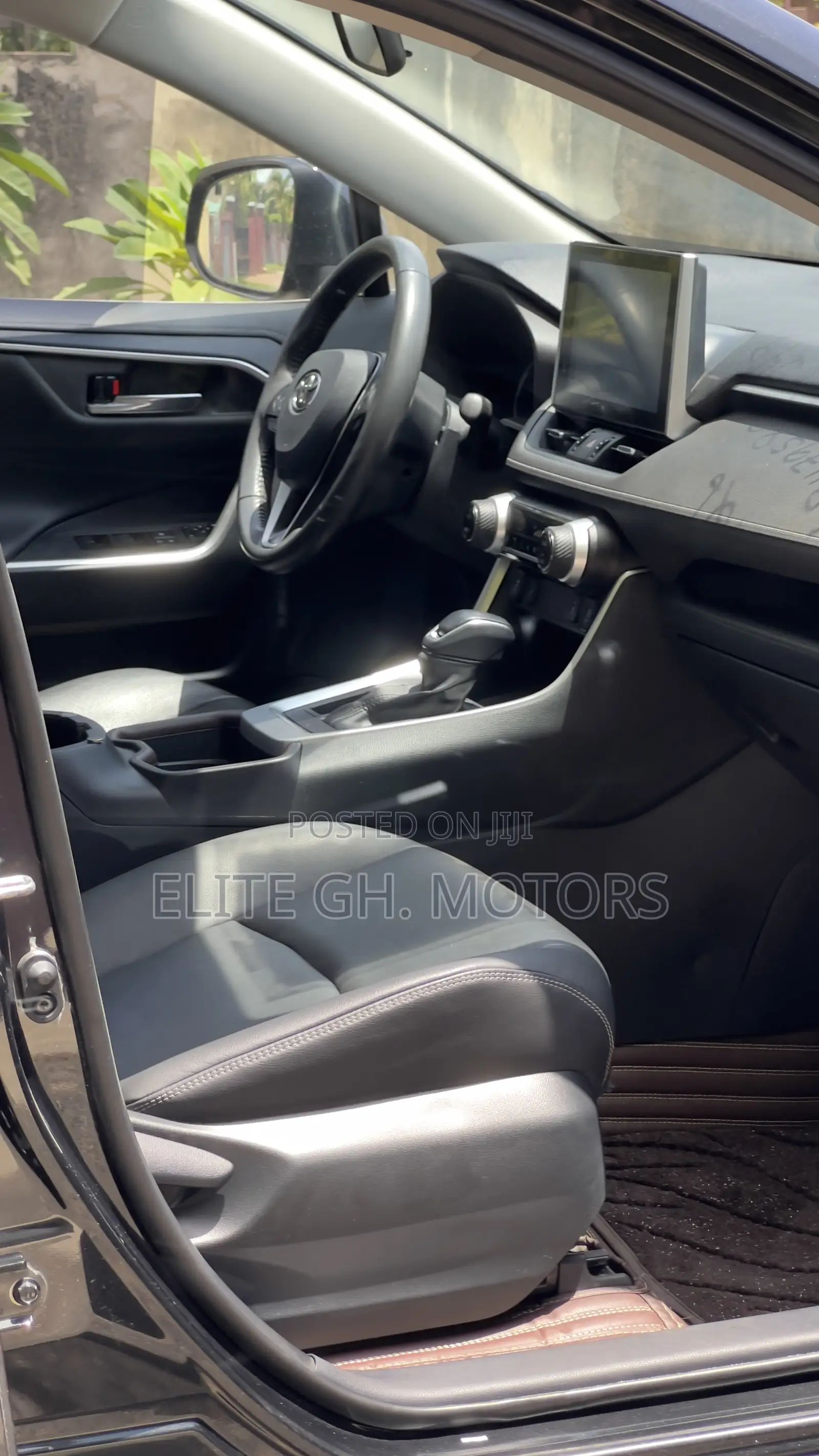 Toyota RAV4 2022 Black