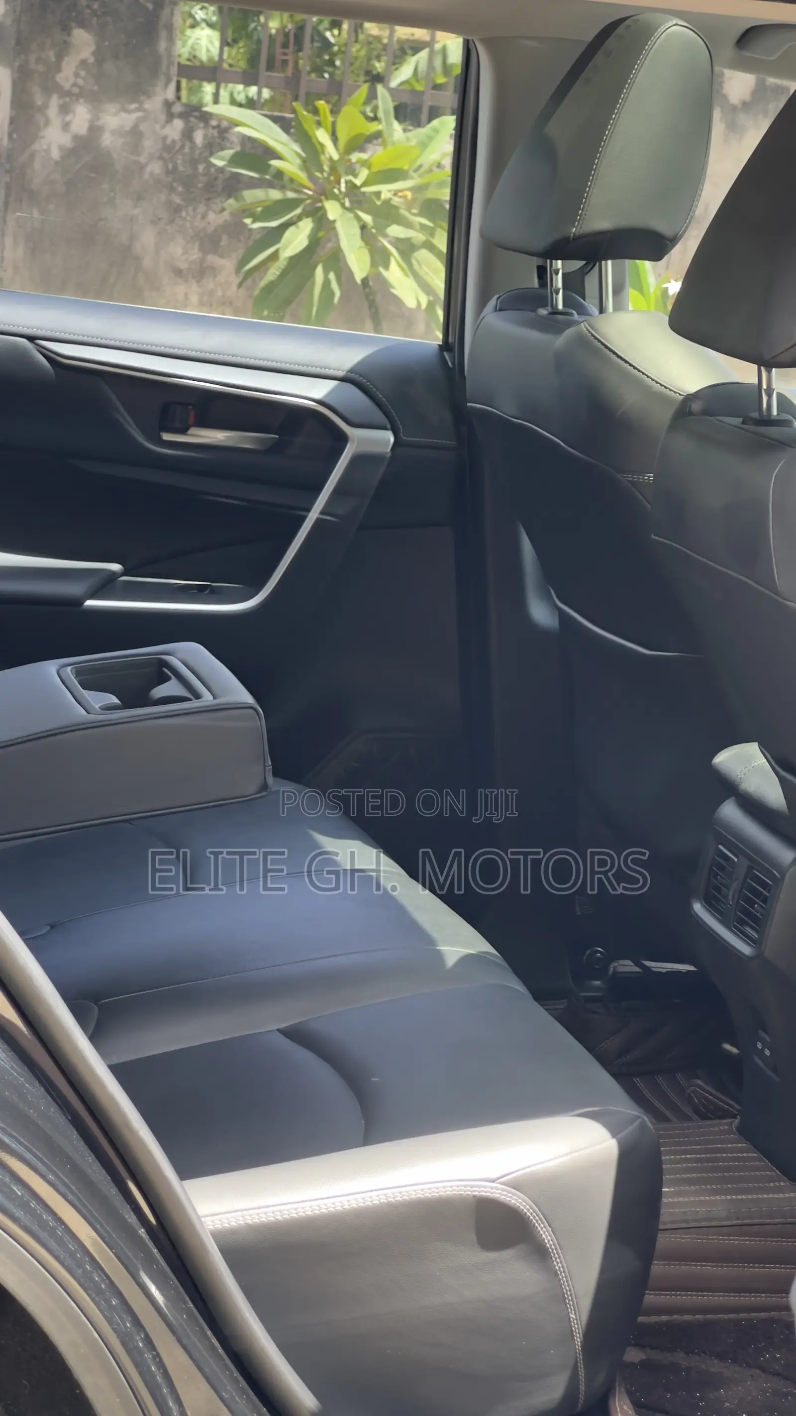 Toyota RAV4 2022 Black