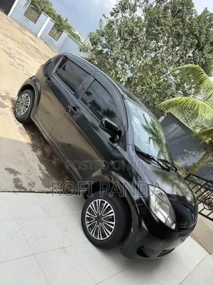 Toyota Passo 2010 Black