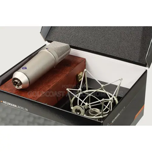 Neumann U 87 Ai Large-Diaphragm Multipattern Condenser Mic Studio Set